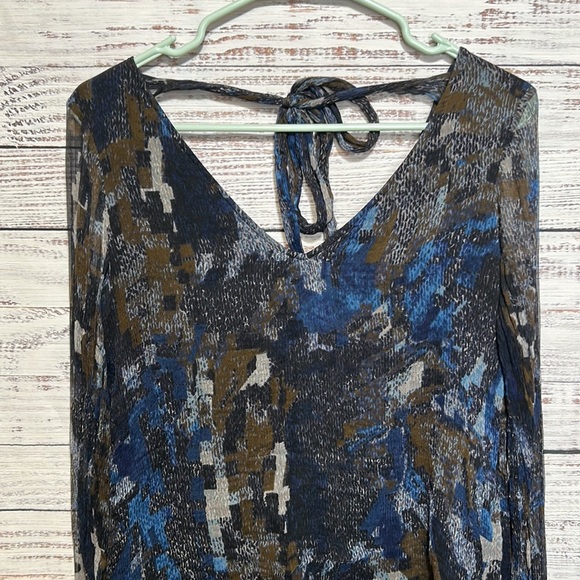 For Love & Lemons Navy Print Silk Leather Cuffs Back Tie V Neck Blouse Medium - Picture 3 of 14